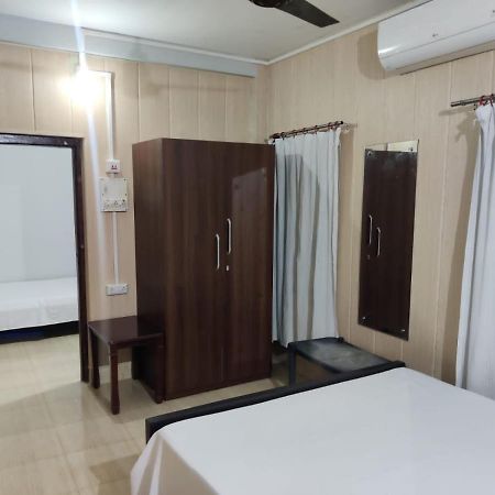 Newa Service Apartment Сіліґурі Екстер'єр фото